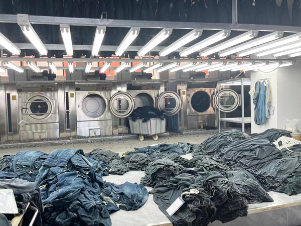 想开洗衣房设备厂，投资前景又是如何呢？
